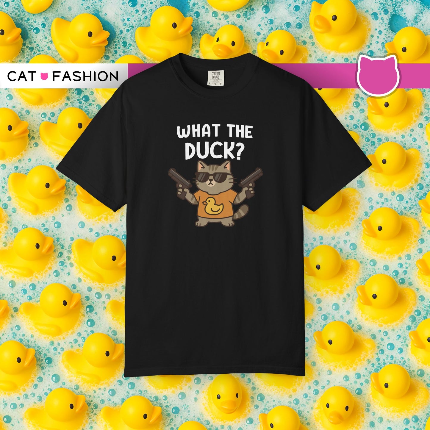T-Shirt: What The Duck? - Funny Armed Cat Meme Graphic Tee - Humorous Unisex Shirt for Cat Lovers & Internet Humor Fans