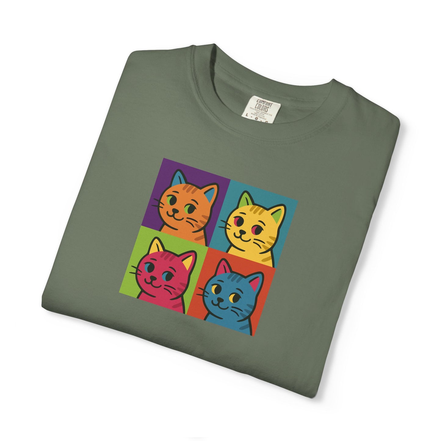 T-Shirt: Pop Art Cats - Colorful Retro Style Kitty Faces Graphic Tee - Funny Unisex Shirt for Cat Lovers and Art Fans