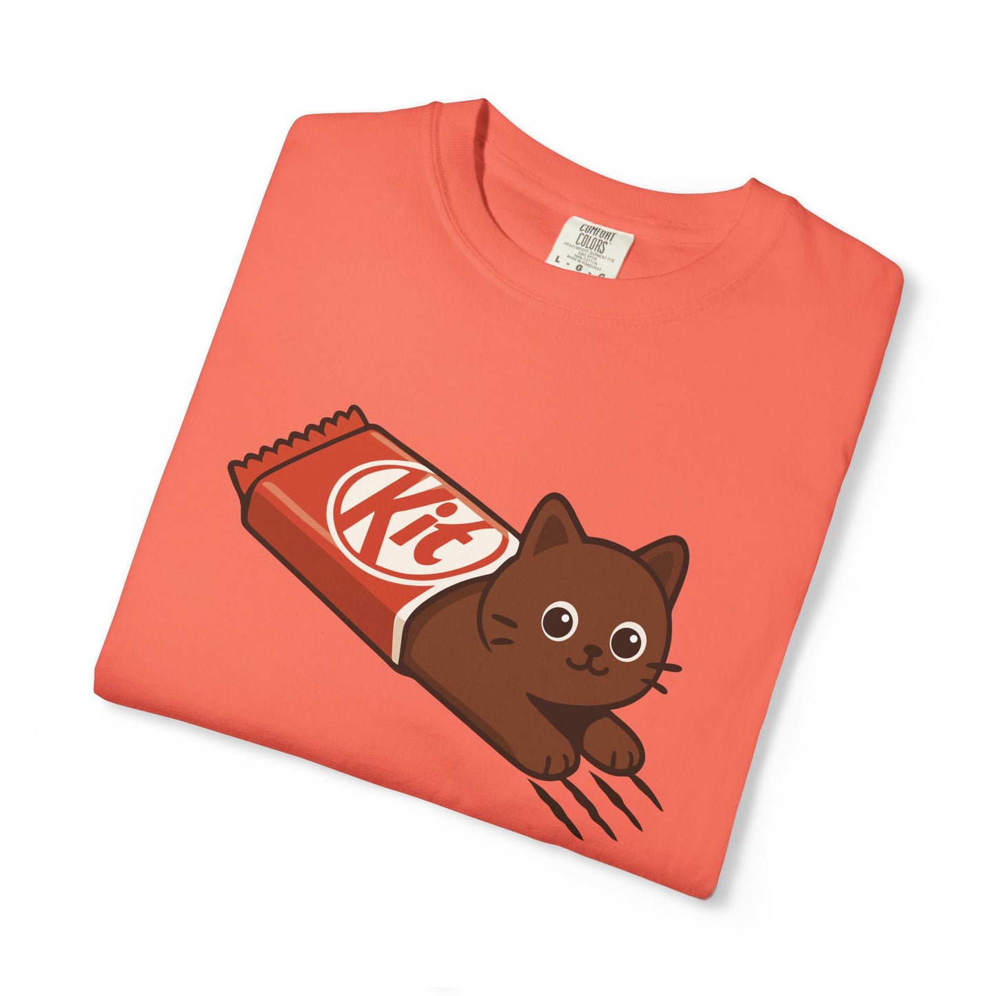 T-Shirt: KitCat Chocolate – Funny Kitten & Candy Bar Graphic Tee – Cute Cat Meme Shirt