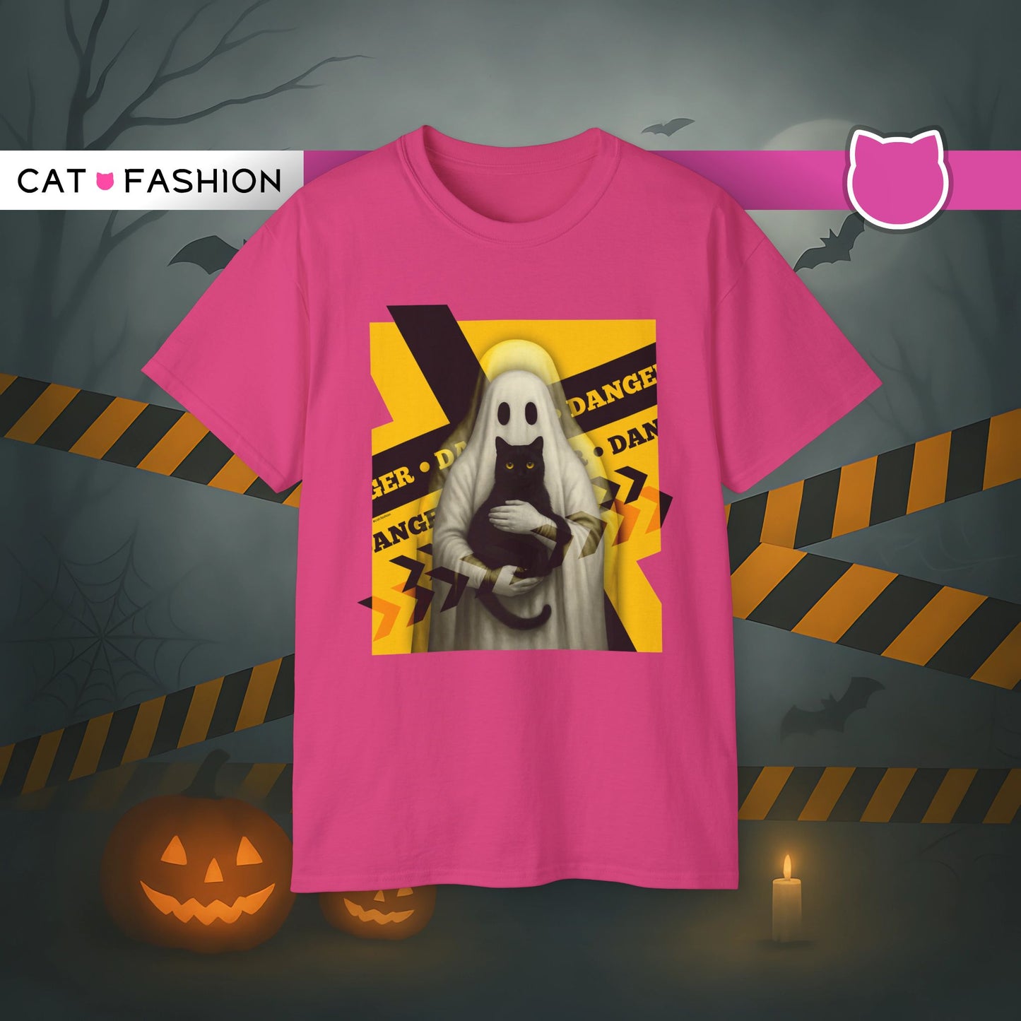 T-Shirt: Danger Cat and Ghost – Spooky Halloween Graphic Tee – Funny Unisex Shirt for Horror Fans