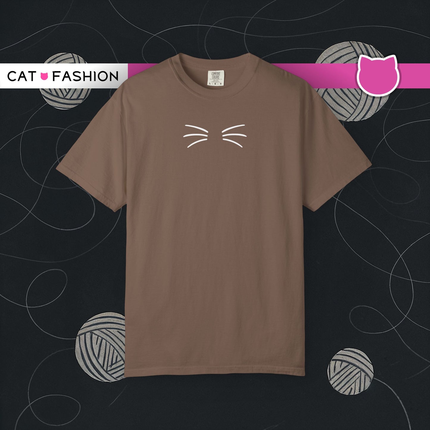 T-Shirt: Just Cat Whiskers – Minimalist Kitty Graphic Tee – Simple Cute Design Unisex Shirt for Everyday Style