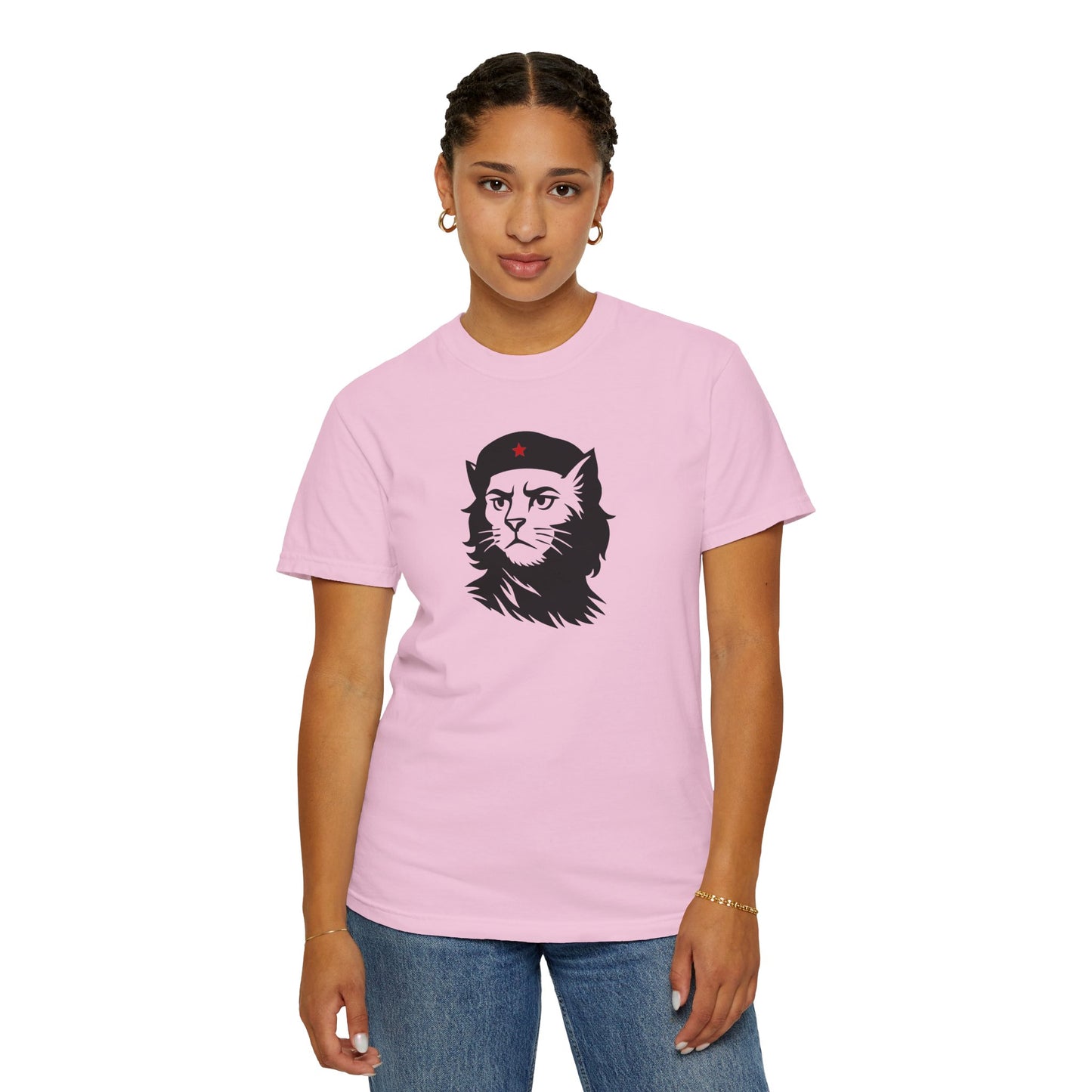 T-Shirt: Revolutionary Cat - Funny Che-Inspired Graphic Tee - Iconic Unisex Shirt for Cat Lovers and Political Satire Fans