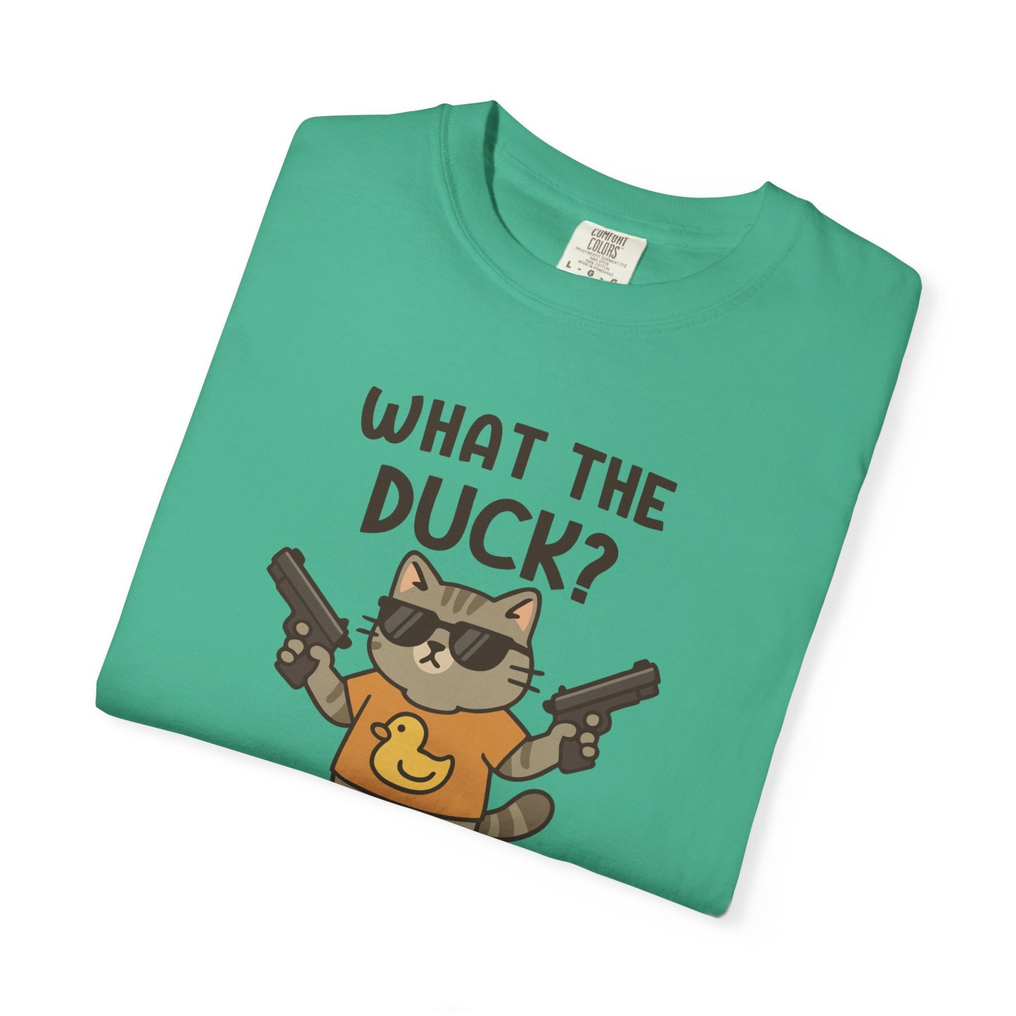 T-Shirt: What The Duck? - Funny Armed Cat Meme Graphic Tee - Humorous Unisex Shirt for Cat Lovers & Internet Humor Fans