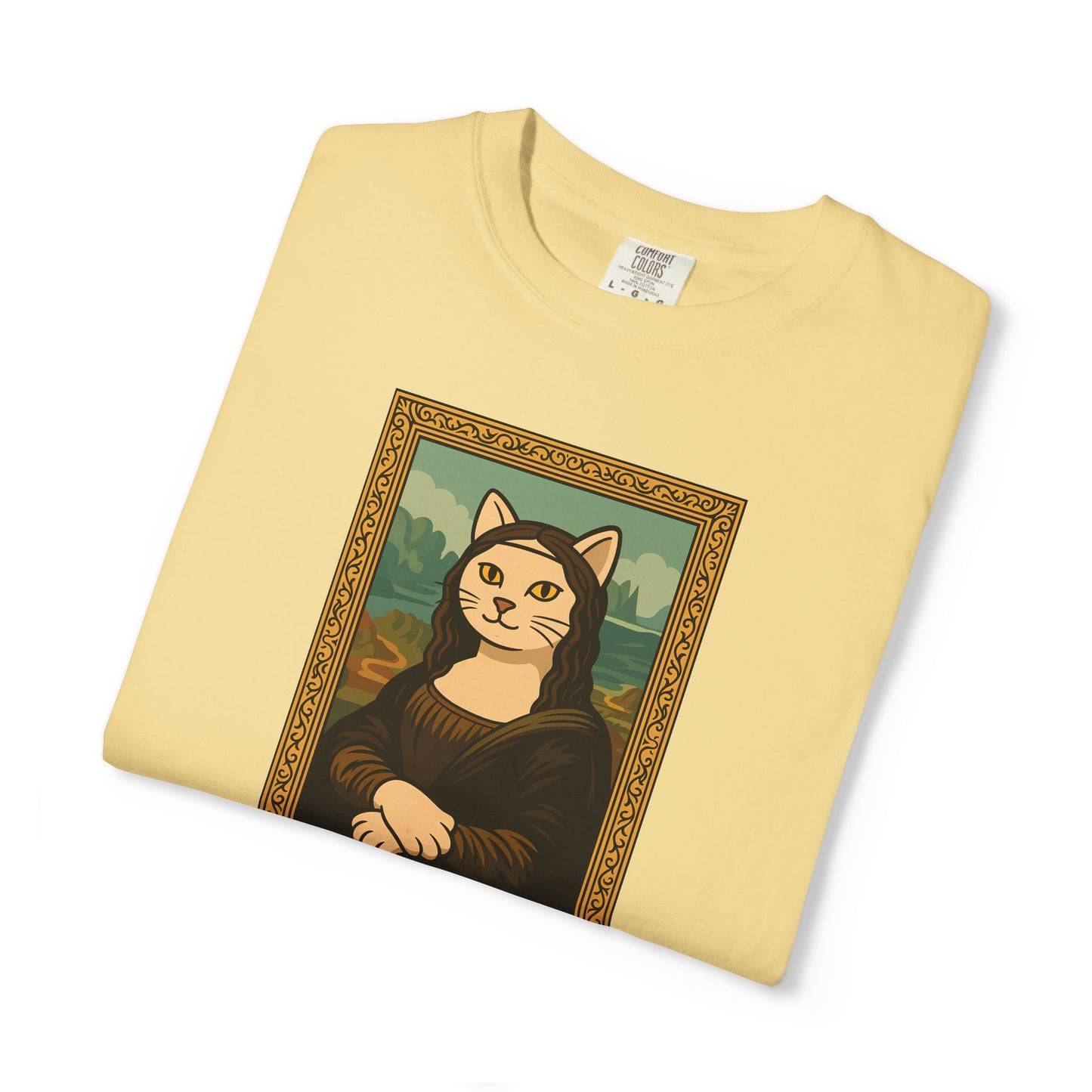 T-Shirt: Meow Mona Lisa - Cat Art Parody Graphic Tee - Leonardo da Vinci-Inspired Unisex Shirt for Cat Lovers and Art Fans