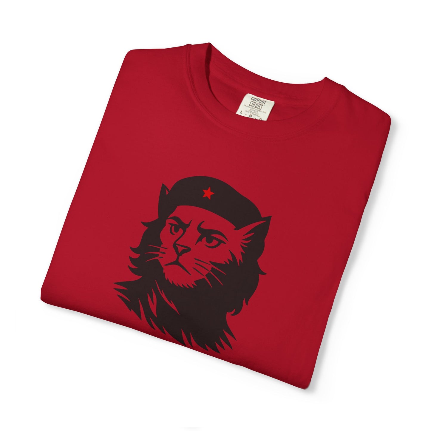 T-Shirt: Revolutionary Cat - Funny Che-Inspired Graphic Tee - Iconic Unisex Shirt for Cat Lovers and Political Satire Fans