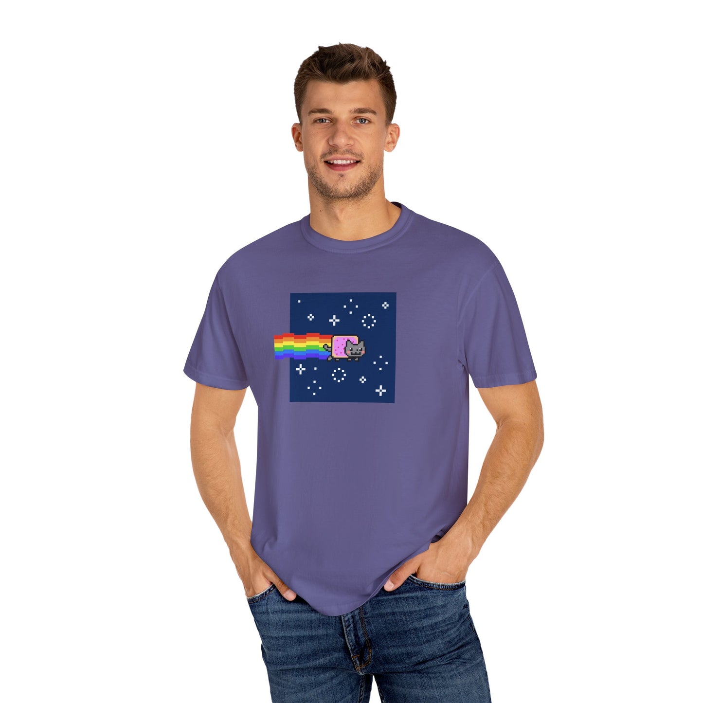 T-Shirt: Nyan Cat Meme - Funny Pixel Pop-Tart Cat in Space with Rainbow Trail - Retro Internet Viral Graphic Tee Unisex