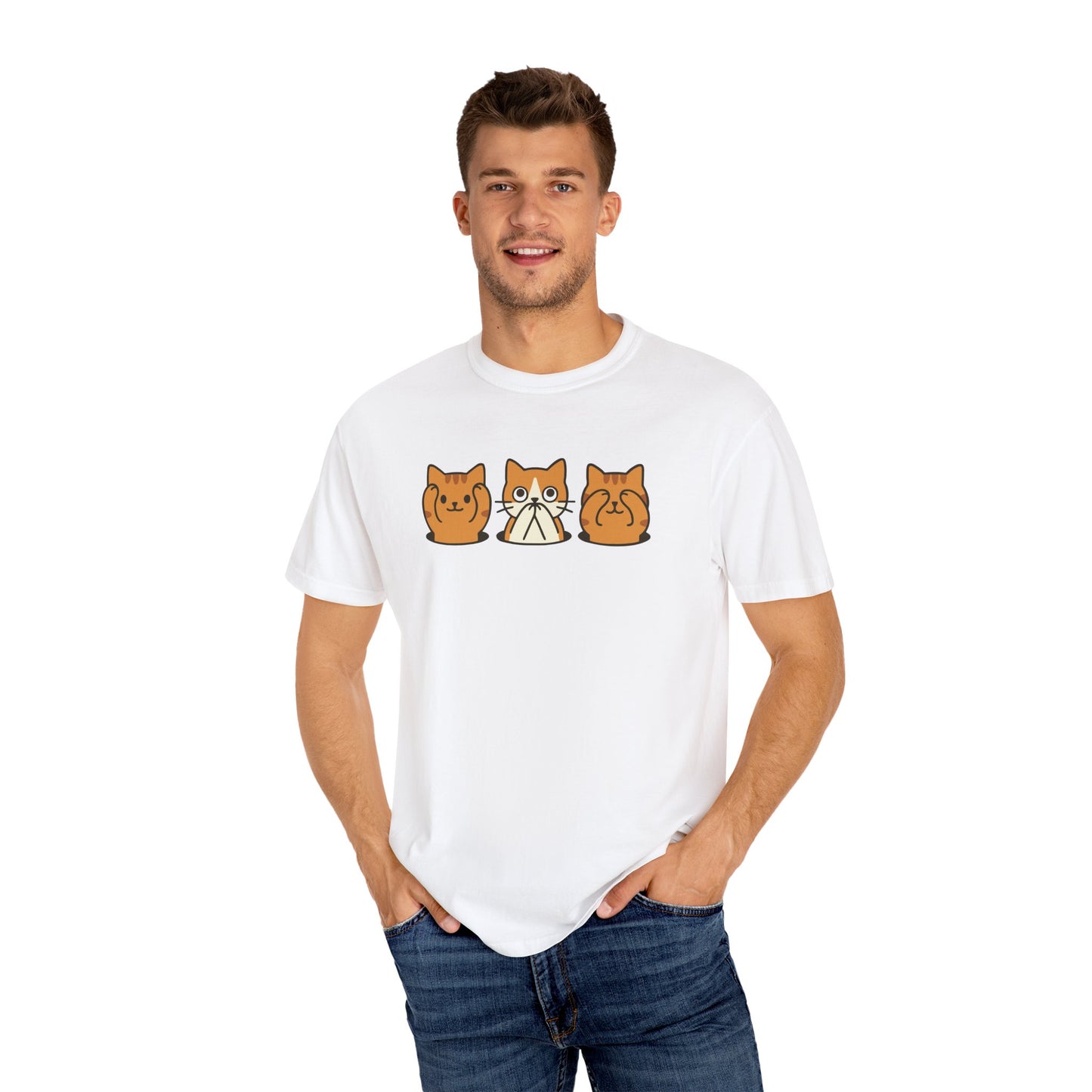 T-Shirt: Three Wise Cats - Funny See No Evil, Hear No Evil, Speak No Evil Kitty Tee - Cute Unisex Shirt for Cat Lovers