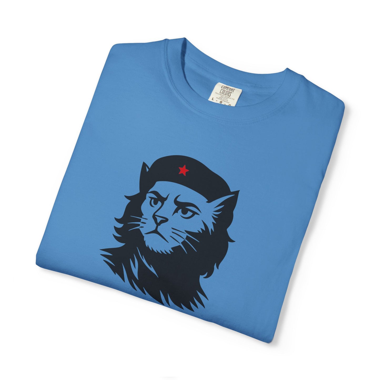 T-Shirt: Revolutionary Cat - Funny Che-Inspired Graphic Tee - Iconic Unisex Shirt for Cat Lovers and Political Satire Fans