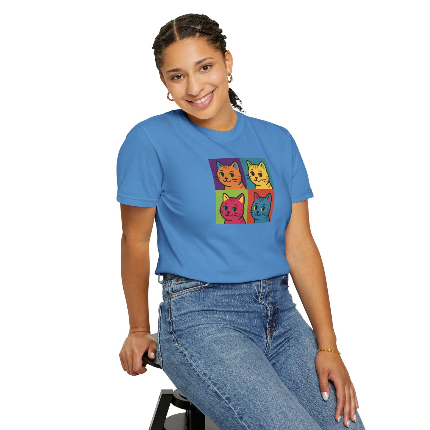 T-Shirt: Pop Art Cats - Colorful Retro Style Kitty Faces Graphic Tee - Funny Unisex Shirt for Cat Lovers and Art Fans