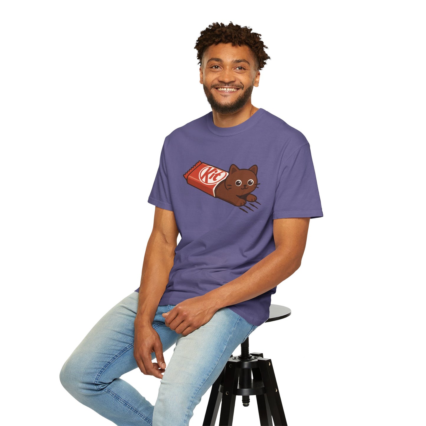T-Shirt: KitCat Chocolate – Funny Kitten & Candy Bar Graphic Tee – Cute Cat Meme Shirt