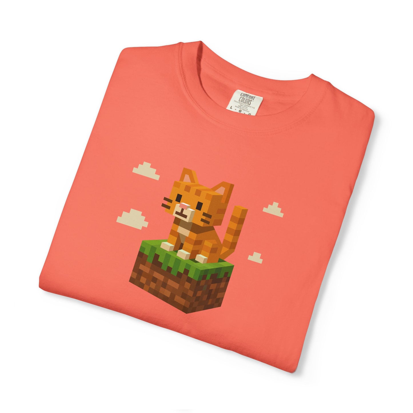T-Shirt: Pixel Cat - Pixel Style Kitty Graphic Tee - Funny Unisex Shirt for Gamers and Cat Lovers with Retro Vibes