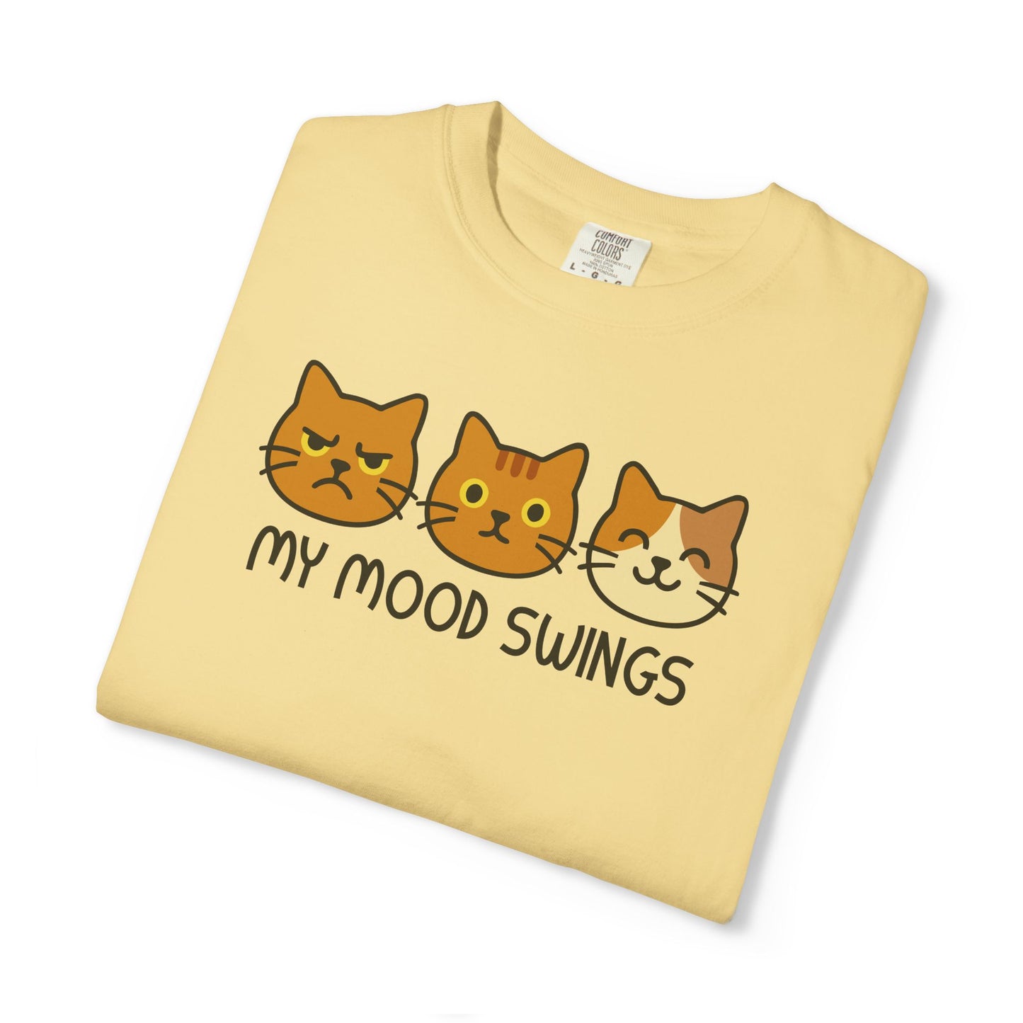 T-Shirt: My Mood Swings - Funny Cat Faces Graphic Tee - Cute Emotional Expression Shirt for Cat Lovers & Everyday Feels