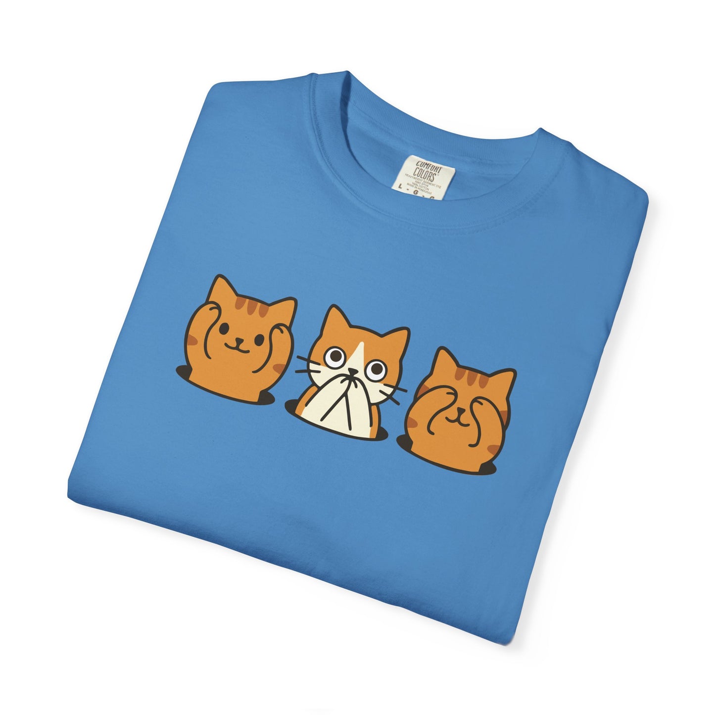 T-Shirt: Three Wise Cats - Funny See No Evil, Hear No Evil, Speak No Evil Kitty Tee - Cute Unisex Shirt for Cat Lovers
