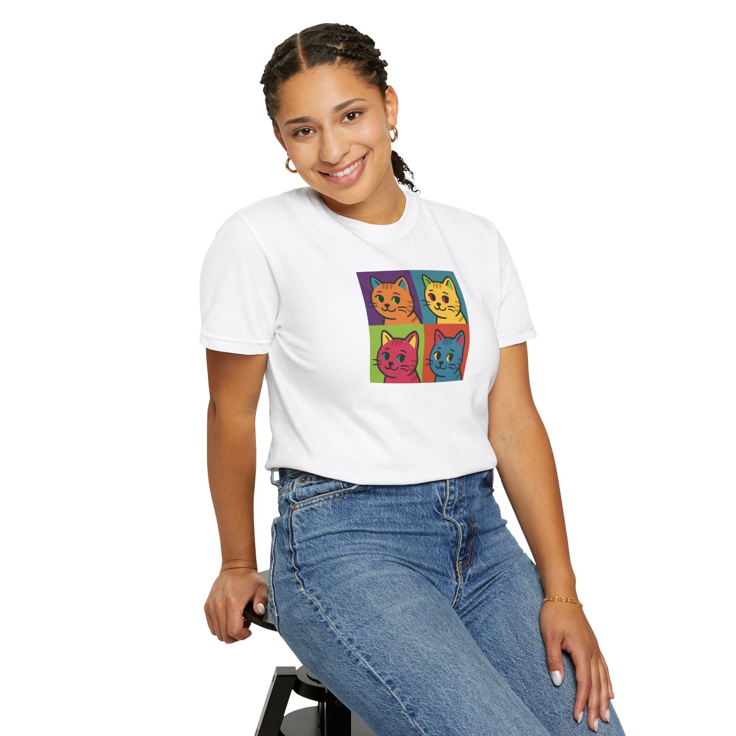 T-Shirt: Pop Art Cats - Colorful Retro Style Kitty Faces Graphic Tee - Funny Unisex Shirt for Cat Lovers and Art Fans