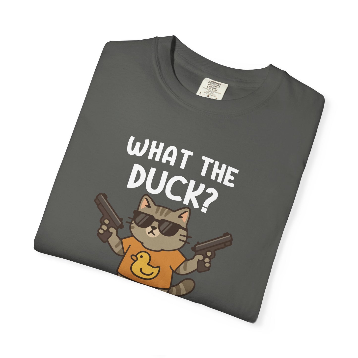 T-Shirt: What The Duck? - Funny Armed Cat Meme Graphic Tee - Humorous Unisex Shirt for Cat Lovers & Internet Humor Fans