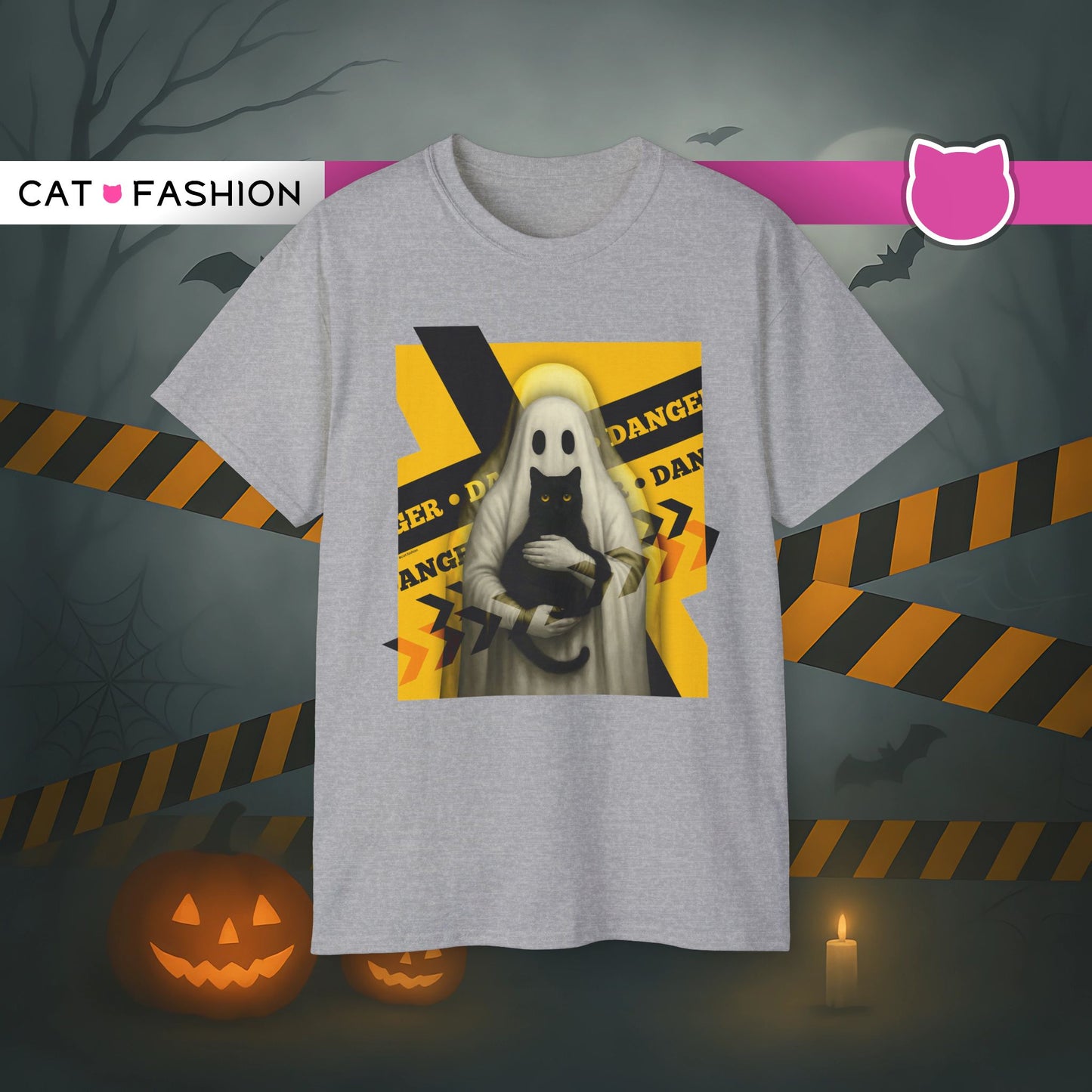 T-Shirt: Danger Cat and Ghost – Spooky Halloween Graphic Tee – Funny Unisex Shirt for Horror Fans