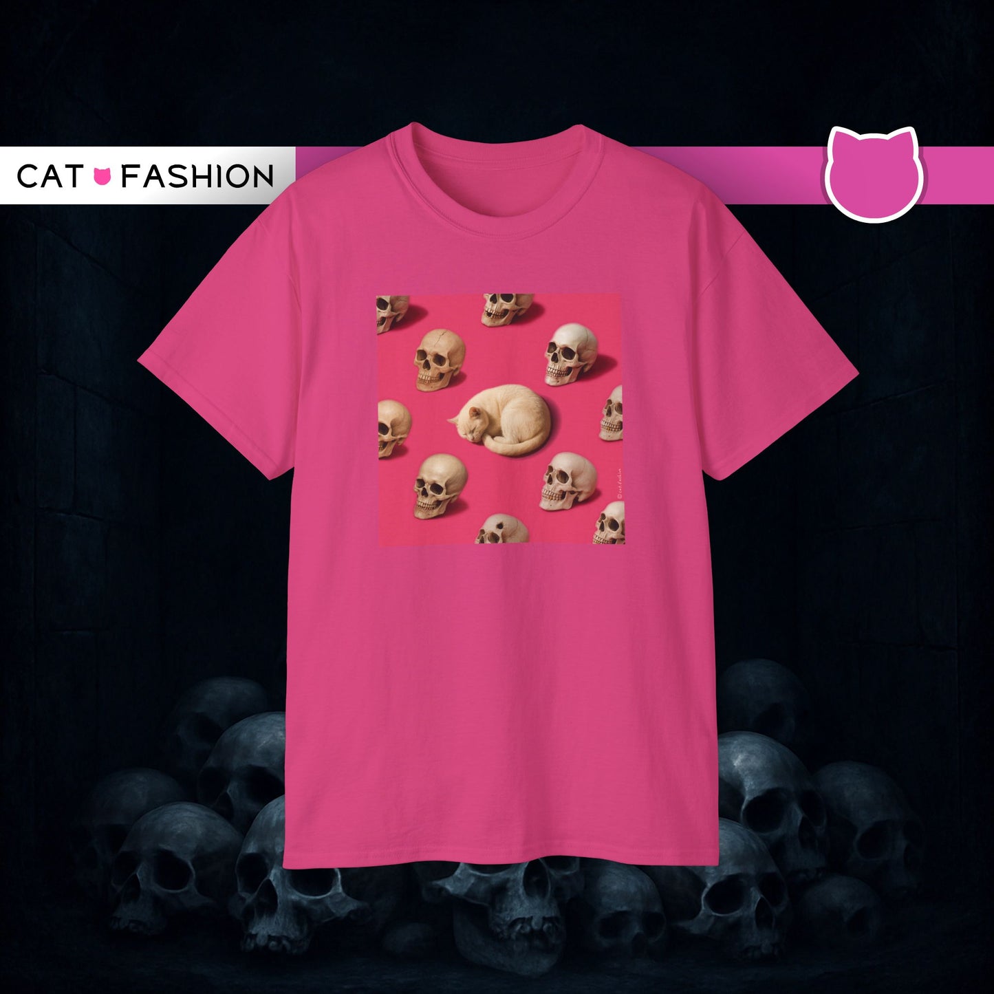 T-Shirt: The Cat and His Former Owners – Dark Humor Cat Graphic Tee – Funny Spooky Skull Unisex Shirt for Gothic Vibes