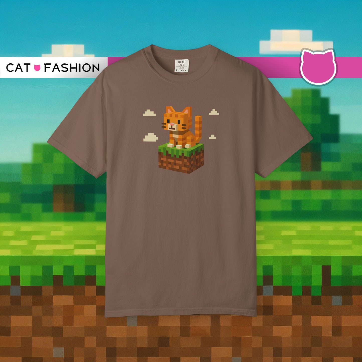 T-Shirt: Pixel Cat - Pixel Style Kitty Graphic Tee - Funny Unisex Shirt for Gamers and Cat Lovers with Retro Vibes