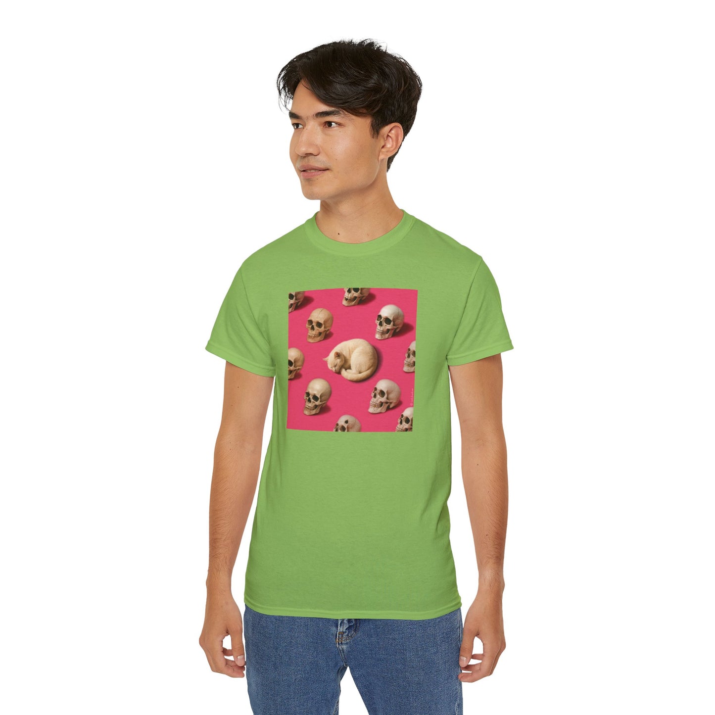 T-Shirt: The Cat and His Former Owners – Dark Humor Cat Graphic Tee – Funny Spooky Skull Unisex Shirt for Gothic Vibes