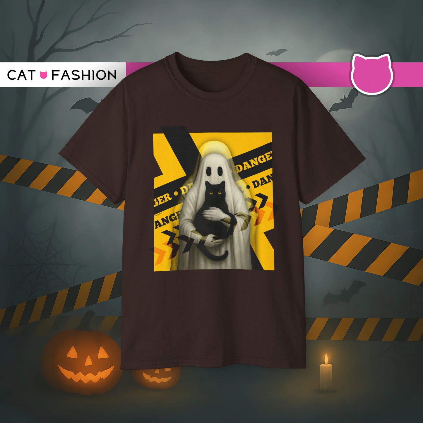 T-Shirt: Danger Cat and Ghost – Spooky Halloween Graphic Tee – Funny Unisex Shirt for Horror Fans