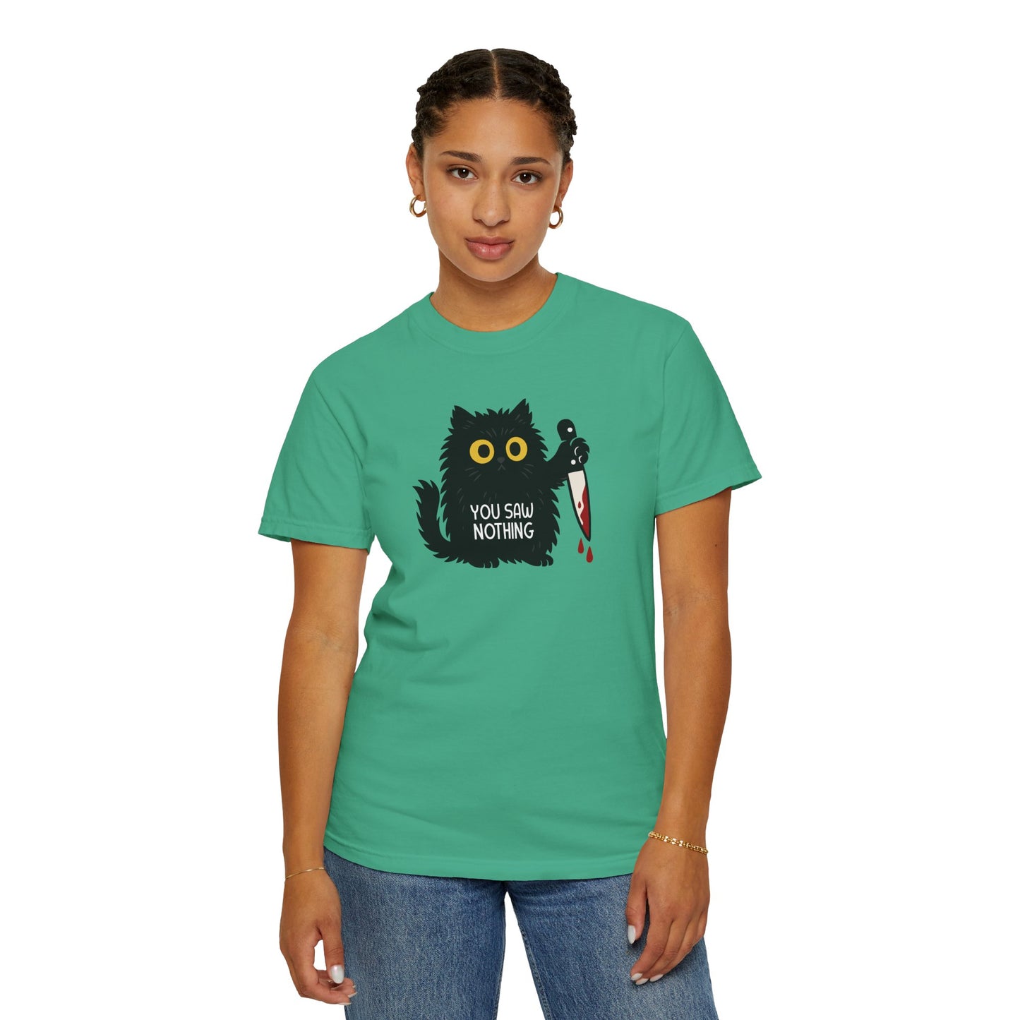 T-Shirt: You Saw Nothing - Funny Knife Cat Meme Graphic Tee - Dark Humor Unisex Shirt for Cat Lovers and Suspicious Vibes