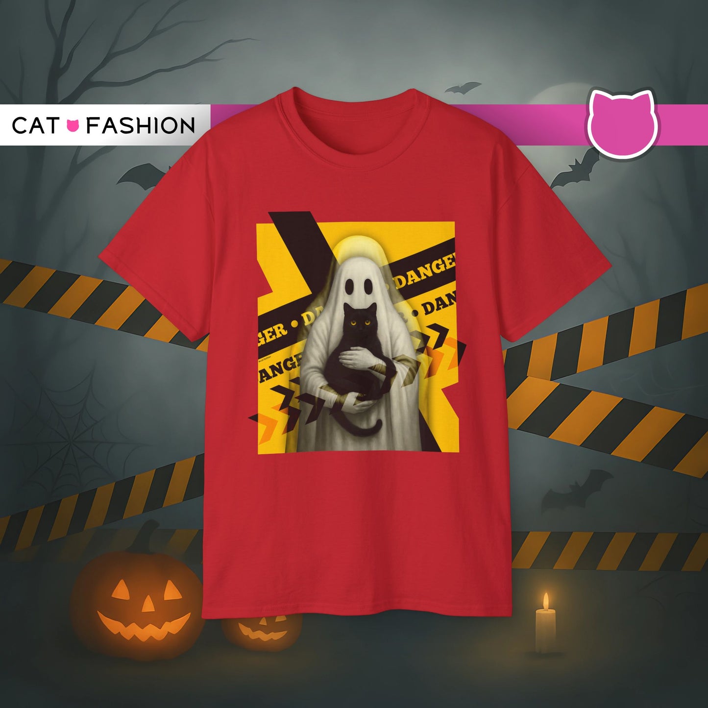 T-Shirt: Danger Cat and Ghost – Spooky Halloween Graphic Tee – Funny Unisex Shirt for Horror Fans