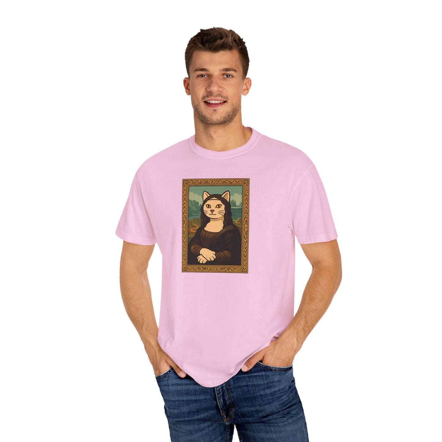 T-Shirt: Meow Mona Lisa - Cat Art Parody Graphic Tee - Leonardo da Vinci-Inspired Unisex Shirt for Cat Lovers and Art Fans