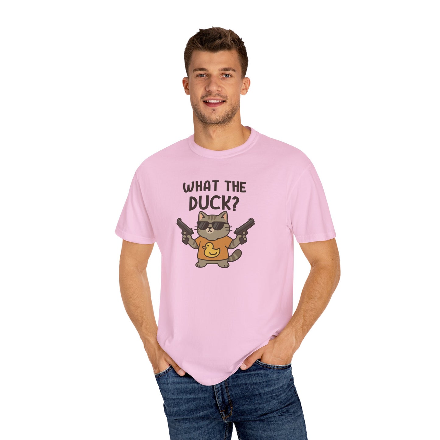 T-Shirt: What The Duck? - Funny Armed Cat Meme Graphic Tee - Humorous Unisex Shirt for Cat Lovers & Internet Humor Fans