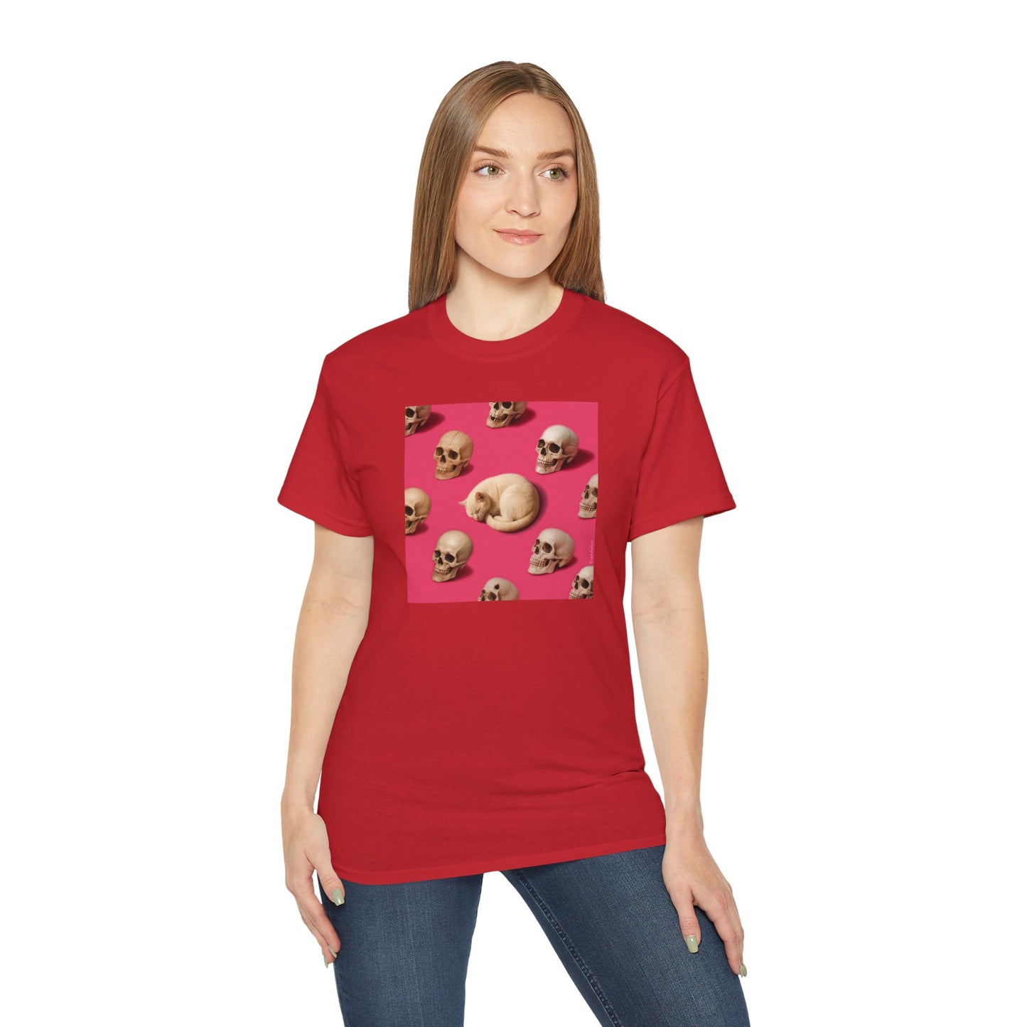 T-Shirt: The Cat and His Former Owners – Dark Humor Cat Graphic Tee – Funny Spooky Skull Unisex Shirt for Gothic Vibes