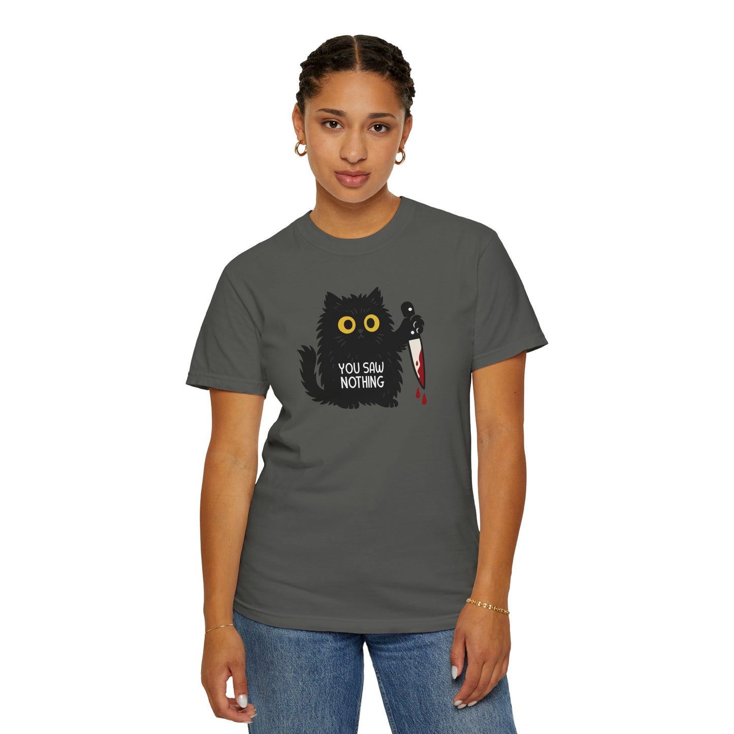 T-Shirt: You Saw Nothing - Funny Knife Cat Meme Graphic Tee - Dark Humor Unisex Shirt for Cat Lovers and Suspicious Vibes