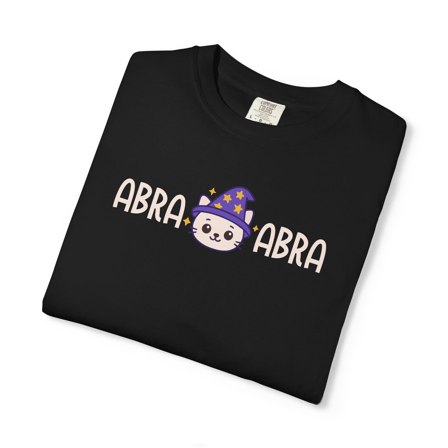 T-Shirt: AbraCatAbra - Funny Wizard Cat Graphic Tee - Magical Unisex Shirt for Cat Lovers, Gamers, Witches & Whimsical Souls
