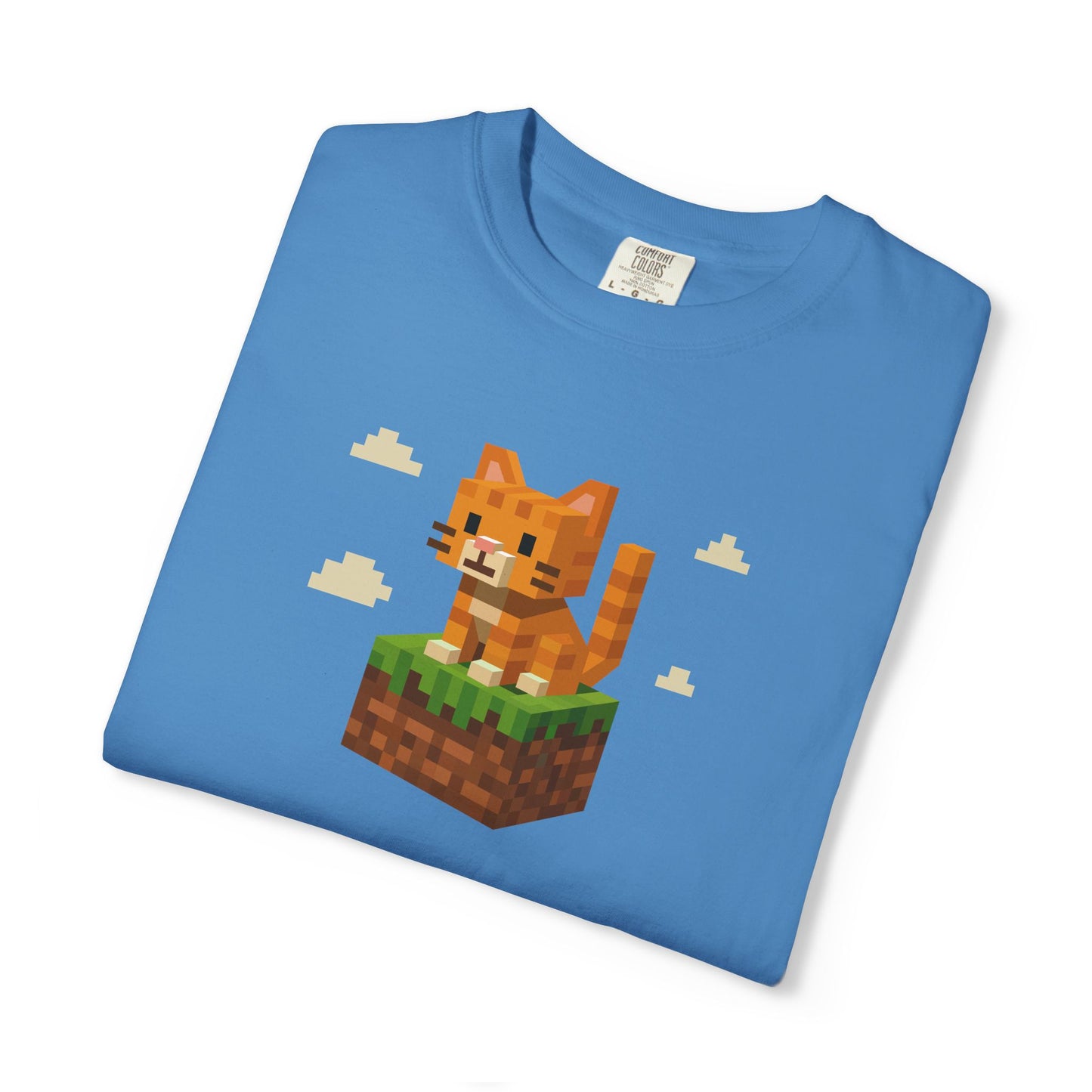T-Shirt: Pixel Cat - Pixel Style Kitty Graphic Tee - Funny Unisex Shirt for Gamers and Cat Lovers with Retro Vibes