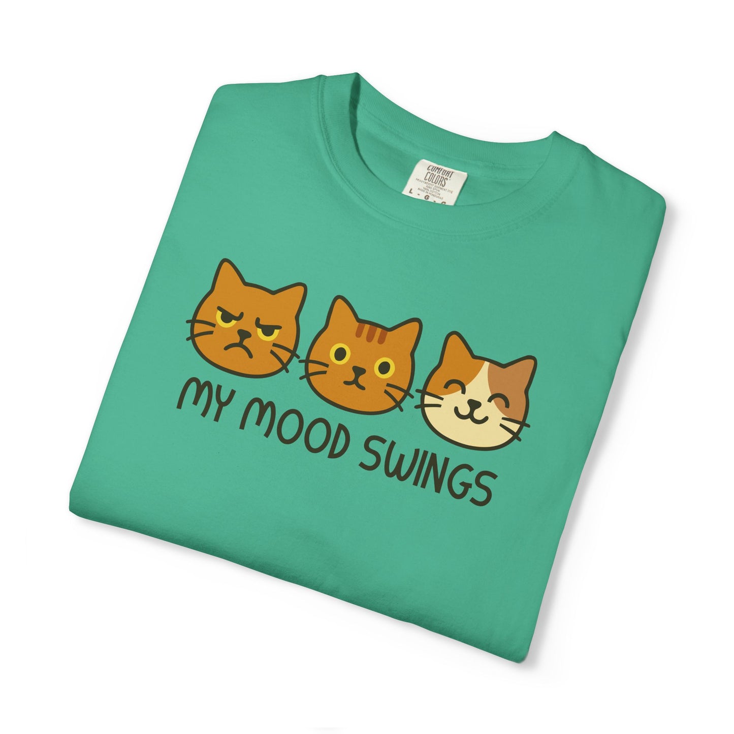 T-Shirt: My Mood Swings - Funny Cat Faces Graphic Tee - Cute Emotional Expression Shirt for Cat Lovers & Everyday Feels