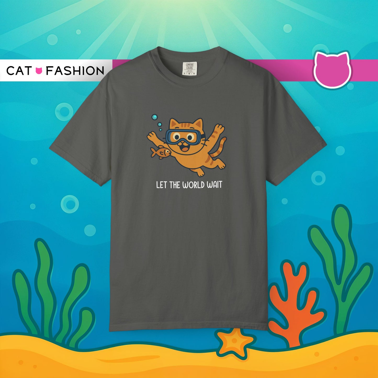T-Shirt: Let The World Wait - Funny Swimming Cat Graphic Tee - Cute Unisex Shirt for Cat Lovers & Chill Vibes