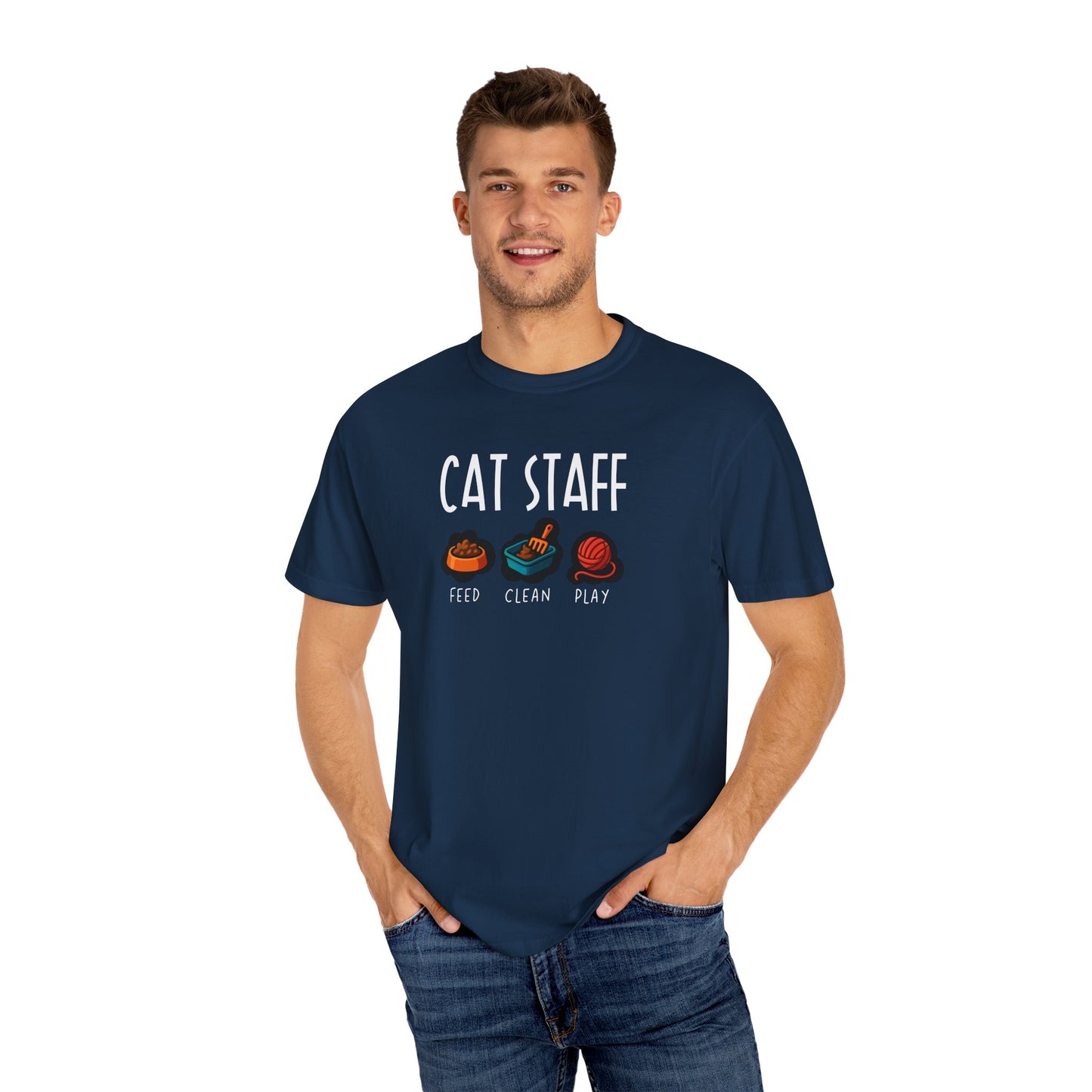 T-Shirt: Cat Staff Duties – Funny Pet Parent Graphic Tee – Cute Unisex Shirt Who Serve Their Furry Boss