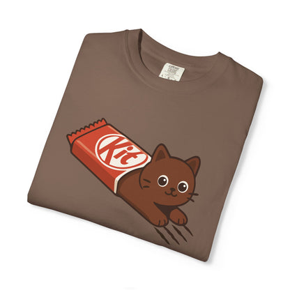 T-Shirt: KitCat Chocolate – Funny Kitten & Candy Bar Graphic Tee – Cute Cat Meme Shirt