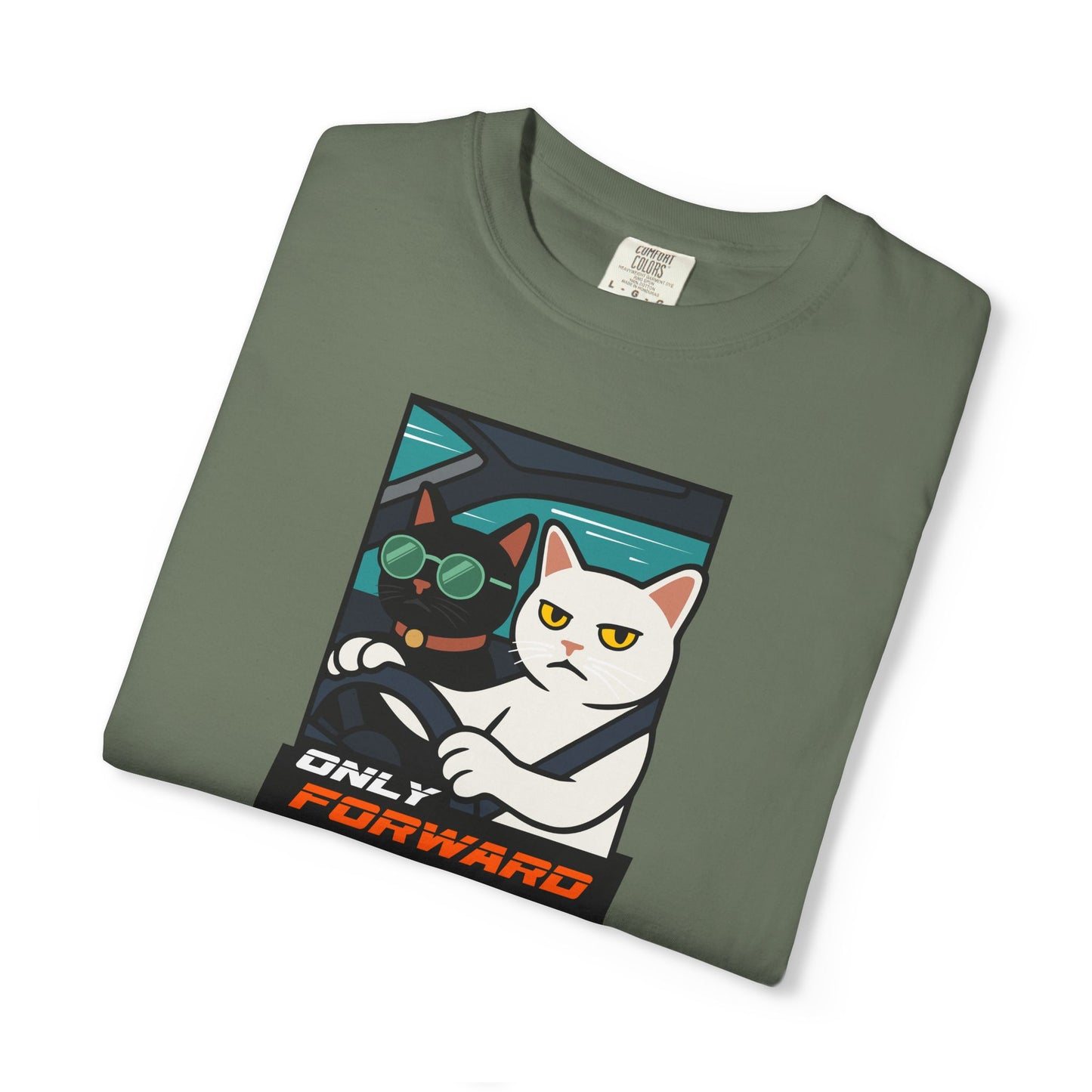 T-Shirt: Only Forward – Funny Cats Driving Graphic Tee – Cool Meme Shirt for Road Trip Fans