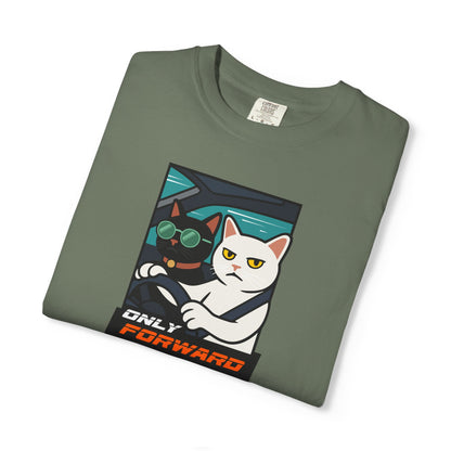 T-Shirt: Only Forward – Funny Cats Driving Graphic Tee – Cool Meme Shirt for Road Trip Fans