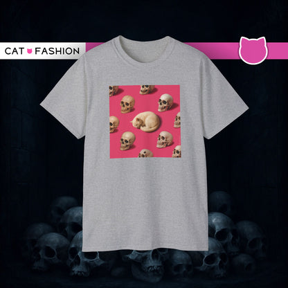 T-Shirt: The Cat and His Former Owners – Dark Humor Cat Graphic Tee – Funny Spooky Skull Unisex Shirt for Gothic Vibes