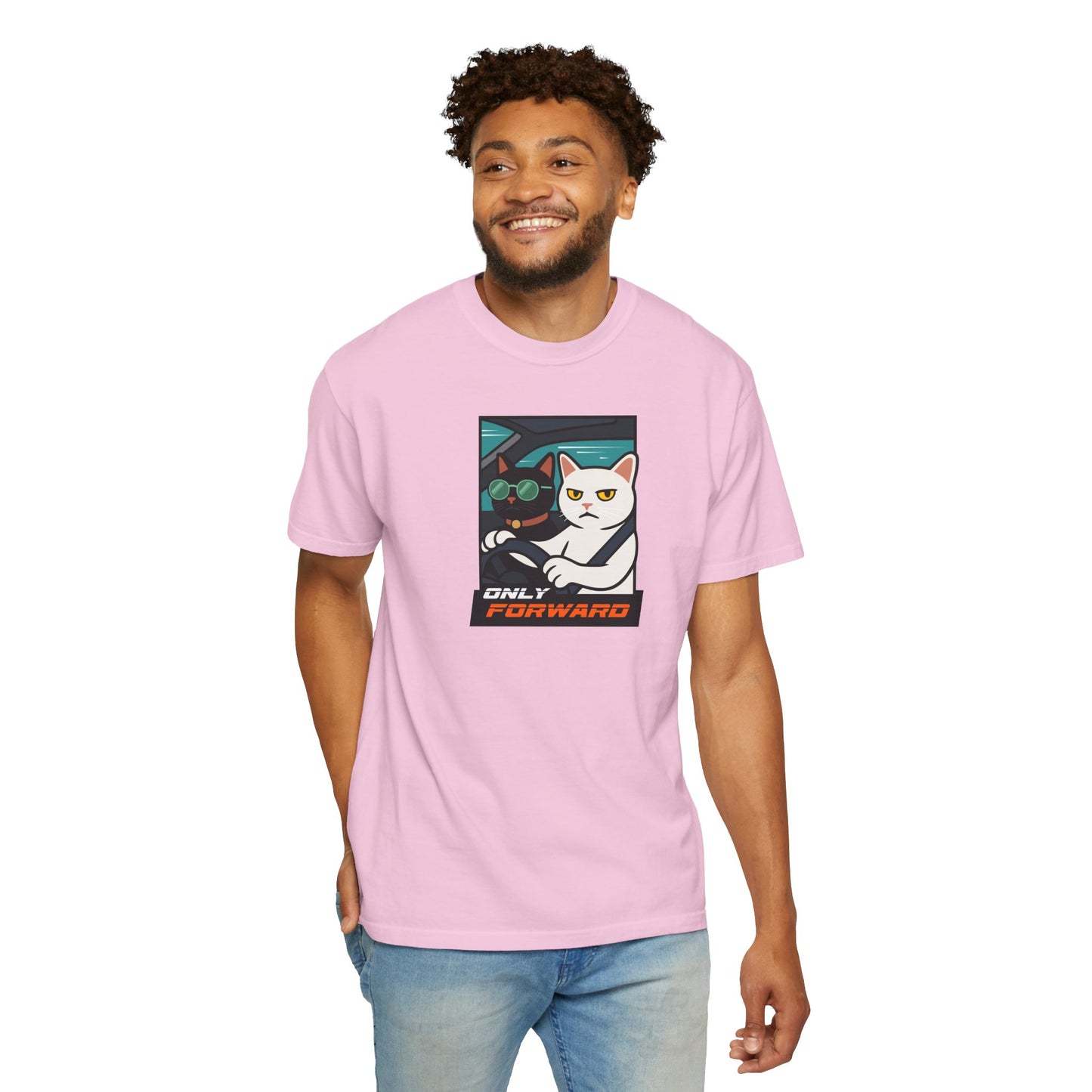 T-Shirt: Only Forward – Funny Cats Driving Graphic Tee – Cool Meme Shirt for Road Trip Fans