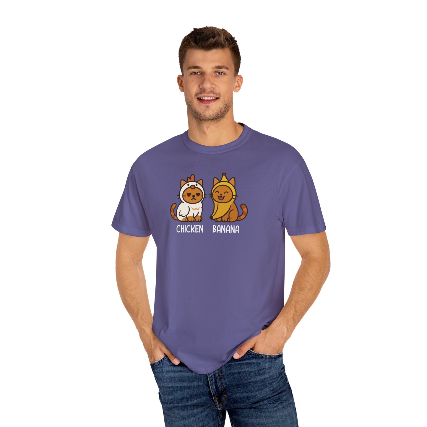 T-Shirt: Chicken Banana - Funny Viral Meme Cat Costume Tee - Cute Unisex Shirt for Cat Lovers, Trend Fans and Kawaii Humor