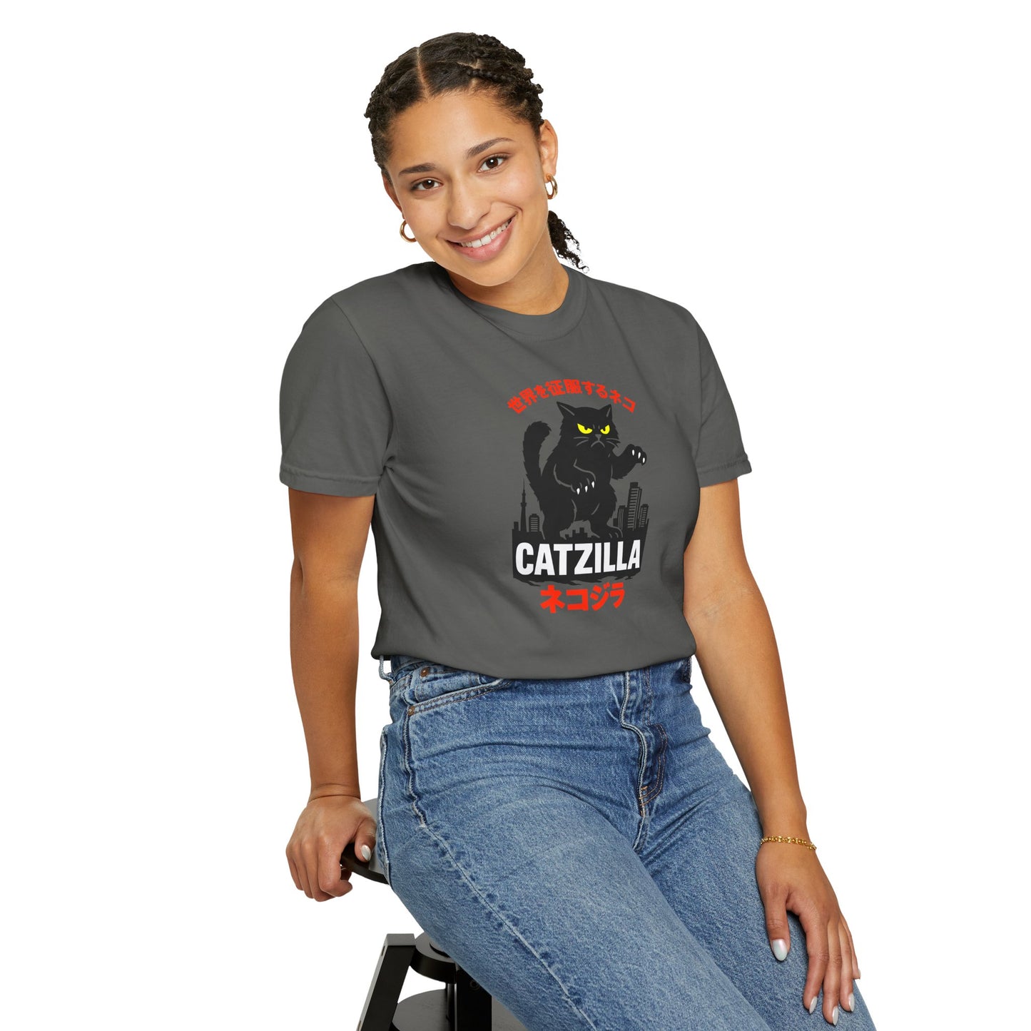 T-Shirt: Catzilla – Funny Japanese Monster Cat Meme Graphic Tee – Godzilla Parody Unisex Shirt for Cat Lovers & Otaku Vibes