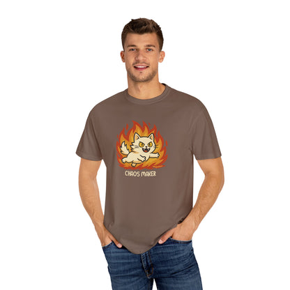 T-Shirt: Chaos Maker – Wild Cat in Flames Graphic Tee – Funny Unisex Shirt for Rebels, Gamers & Agents of Mayhem