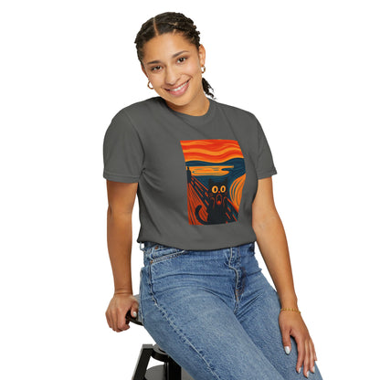 T-Shirt: The Screamed Cat - Funny Munch Scream Parody Tee - Bold Unisex Graphic Shirt for Art Fans and Cat Lovers