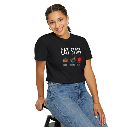 T-Shirt: Cat Staff Duties – Funny Pet Parent Graphic Tee – Cute Unisex Shirt Who Serve Their Furry Boss