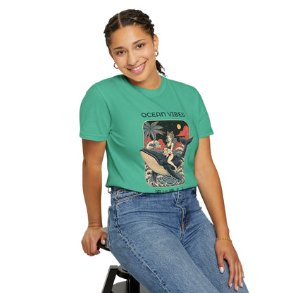 T-Shirt: Ocean Vibes – Anime Whale Rider Tee – Retro Japanese Style Shirt – Cat Girl Graphic Unisex Top for Surfers & Dreamers