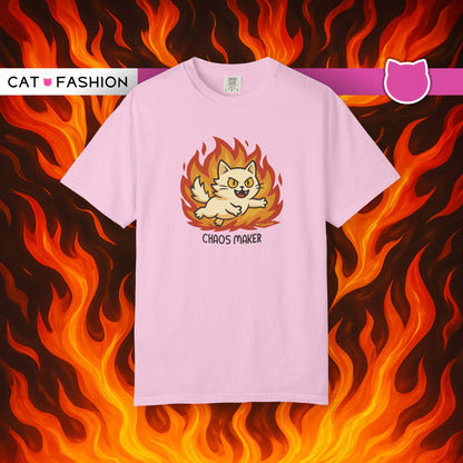 T-Shirt: Chaos Maker – Wild Cat in Flames Graphic Tee – Funny Unisex Shirt for Rebels, Gamers & Agents of Mayhem