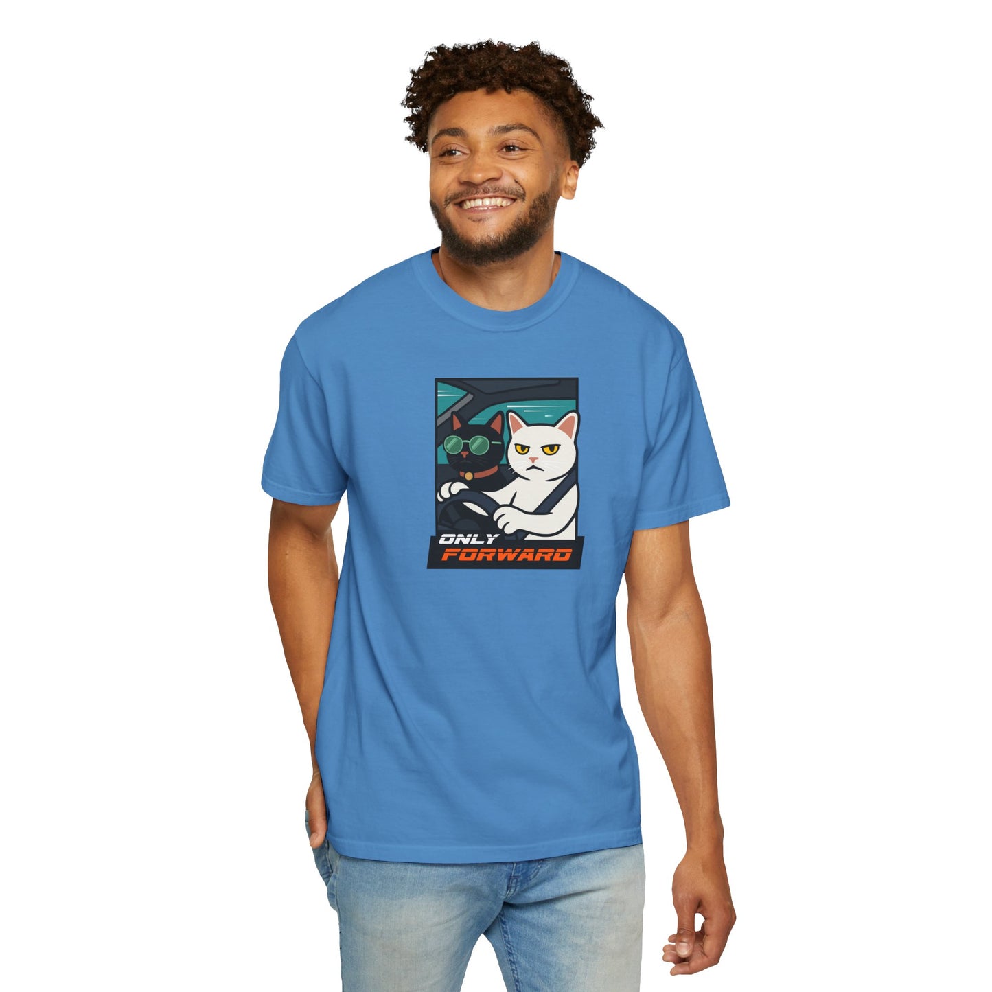 T-Shirt: Only Forward – Funny Cats Driving Graphic Tee – Cool Meme Shirt for Road Trip Fans