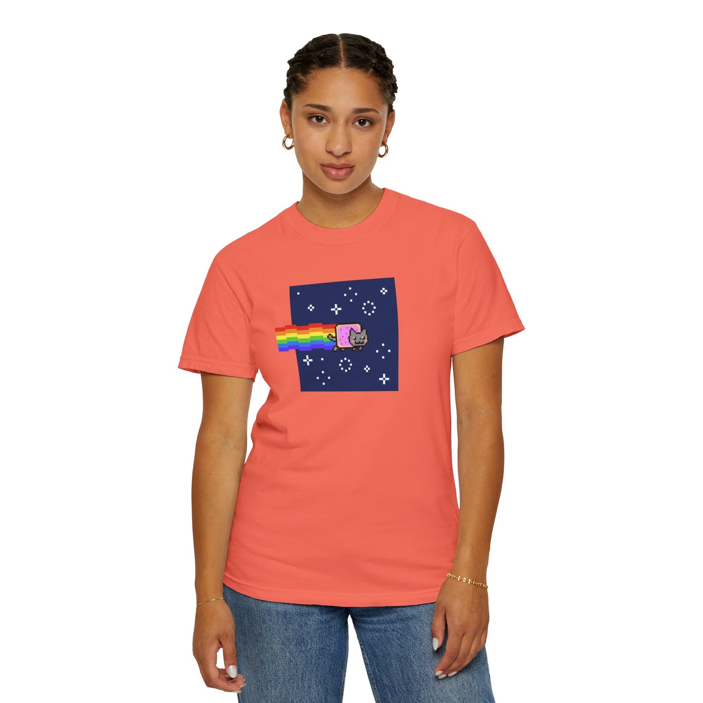 T-Shirt: Nyan Cat Meme - Funny Pixel Pop-Tart Cat in Space with Rainbow Trail - Retro Internet Viral Graphic Tee Unisex