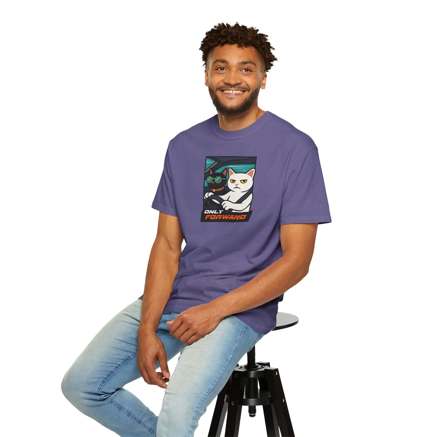 T-Shirt: Only Forward – Funny Cats Driving Graphic Tee – Cool Meme Shirt for Road Trip Fans